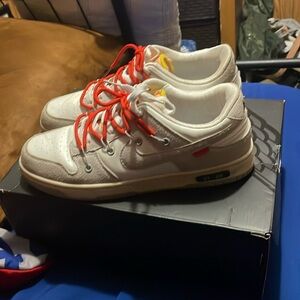 Off White